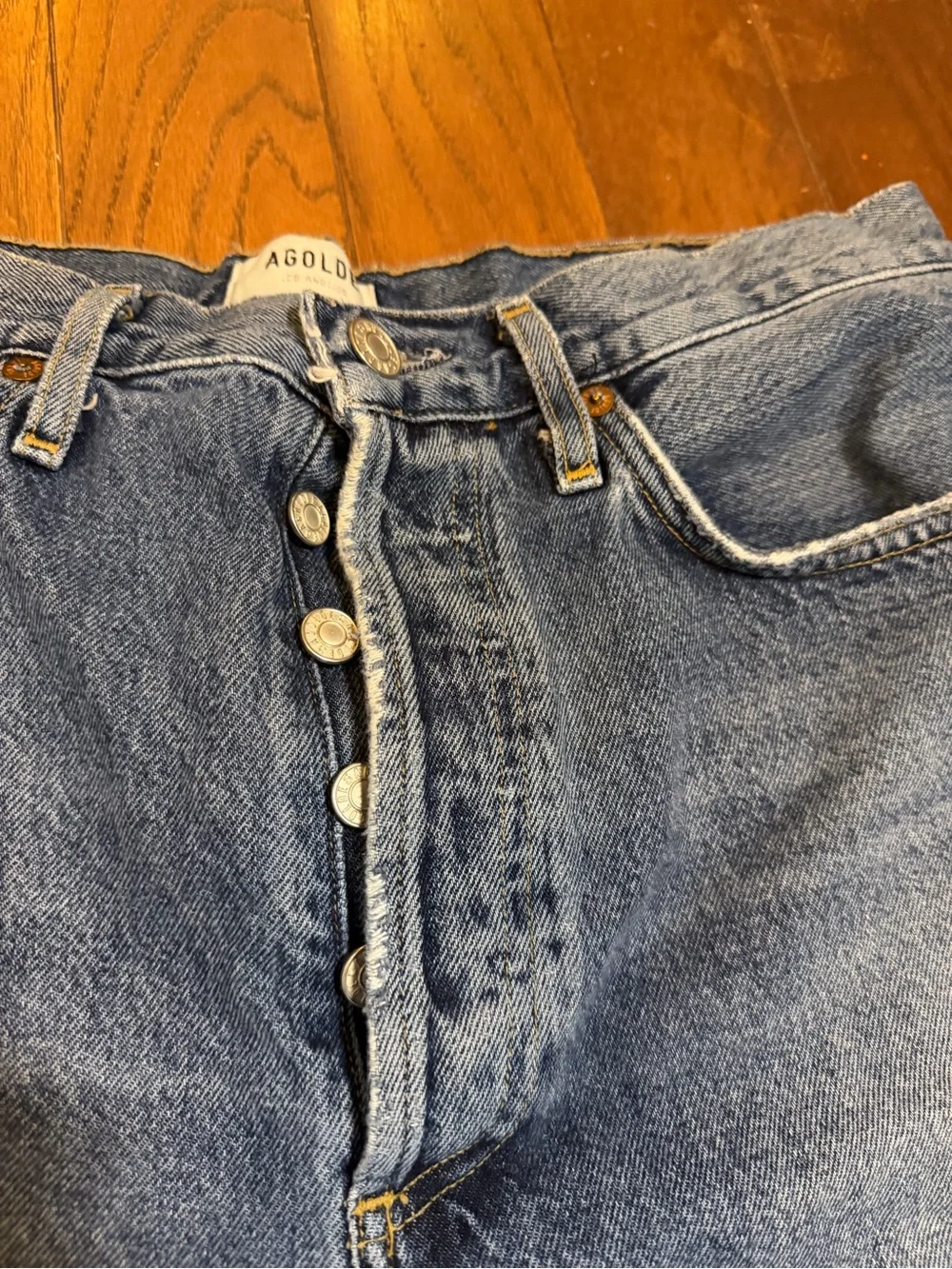 Agolde Denim 90s Style 7.5” Long Cut-Off Shorts
